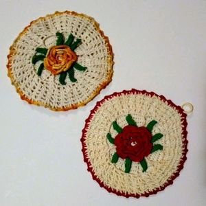 Vintage Crocheted Pot Holder Set